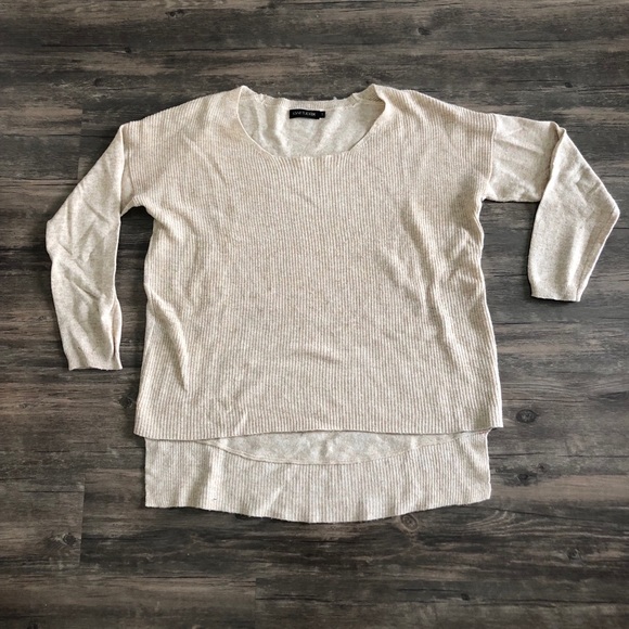 NWOT Kiwi Tucker high low sweater - Picture 3 of 3